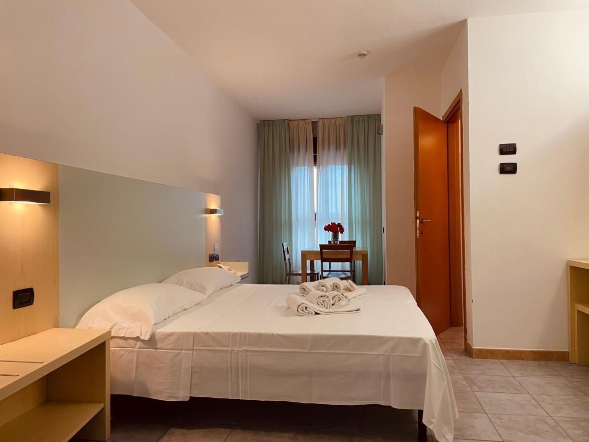 Hotel Grecale - Venturina Terme Bagian luar foto