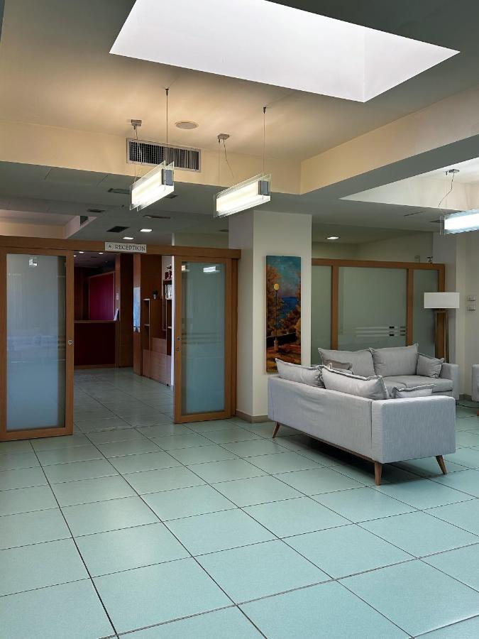 Hotel Grecale - Venturina Terme Bagian luar foto