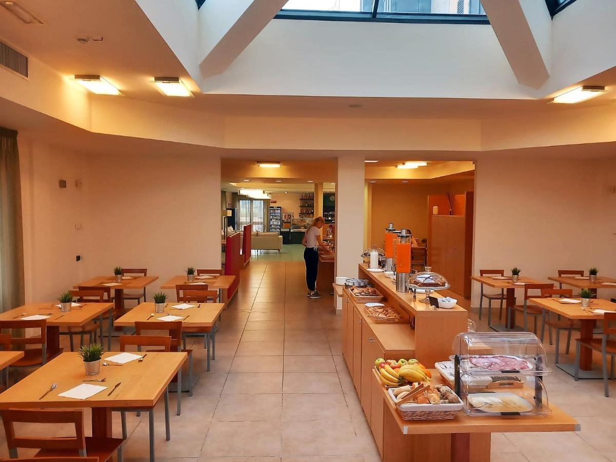 Hotel Grecale - Venturina Terme Bagian luar foto